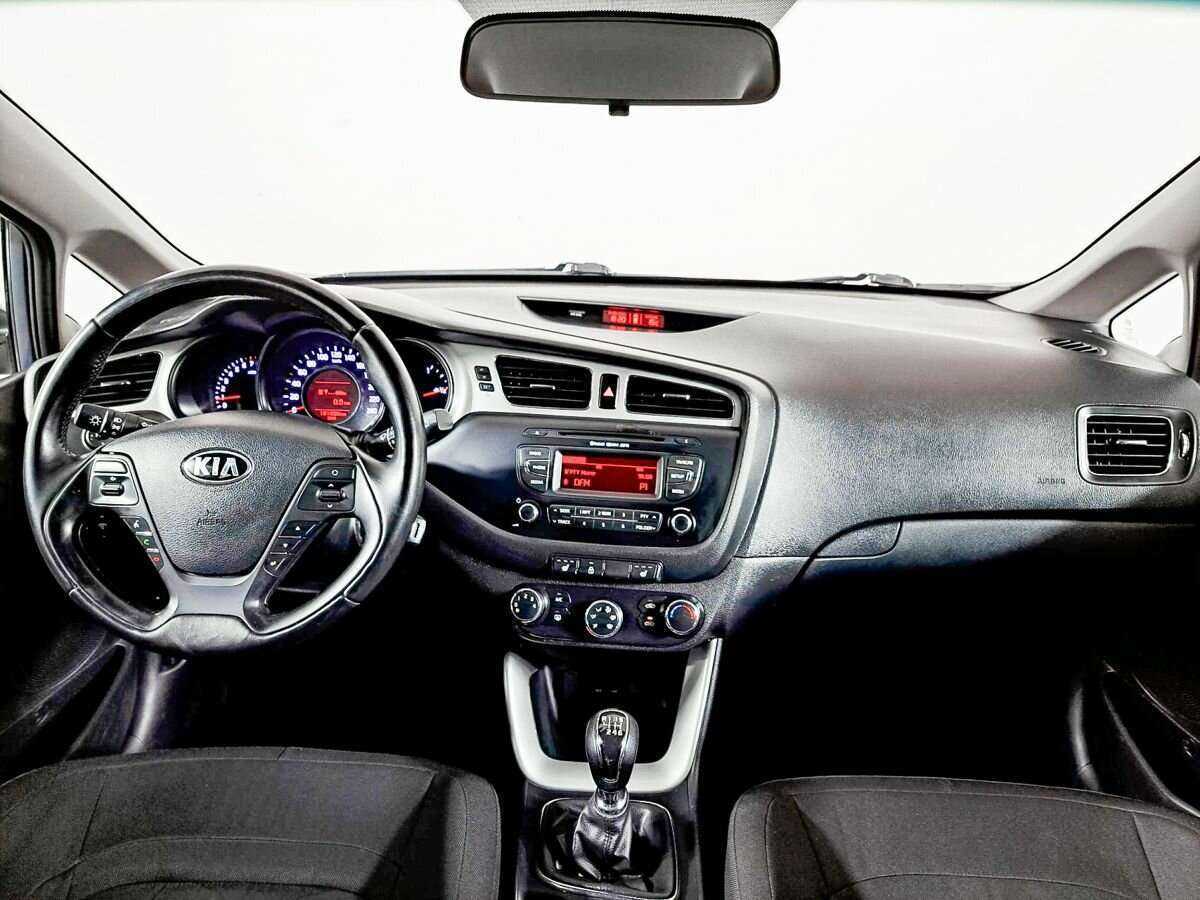 Купить Kia Ceed, 2014, 181 000 км.. Фото: #11
