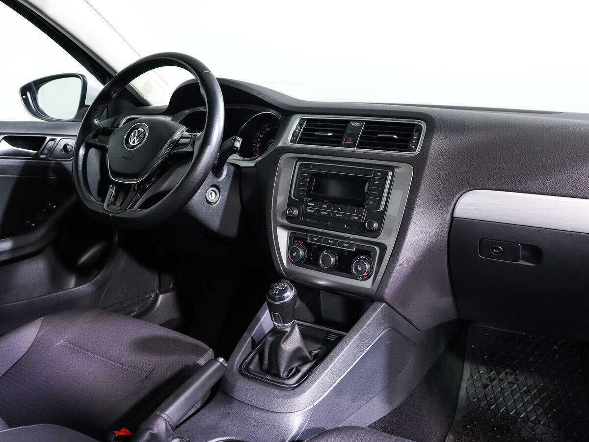 Купить Volkswagen Jetta, 2017, 25 000 км.. Фото: #6