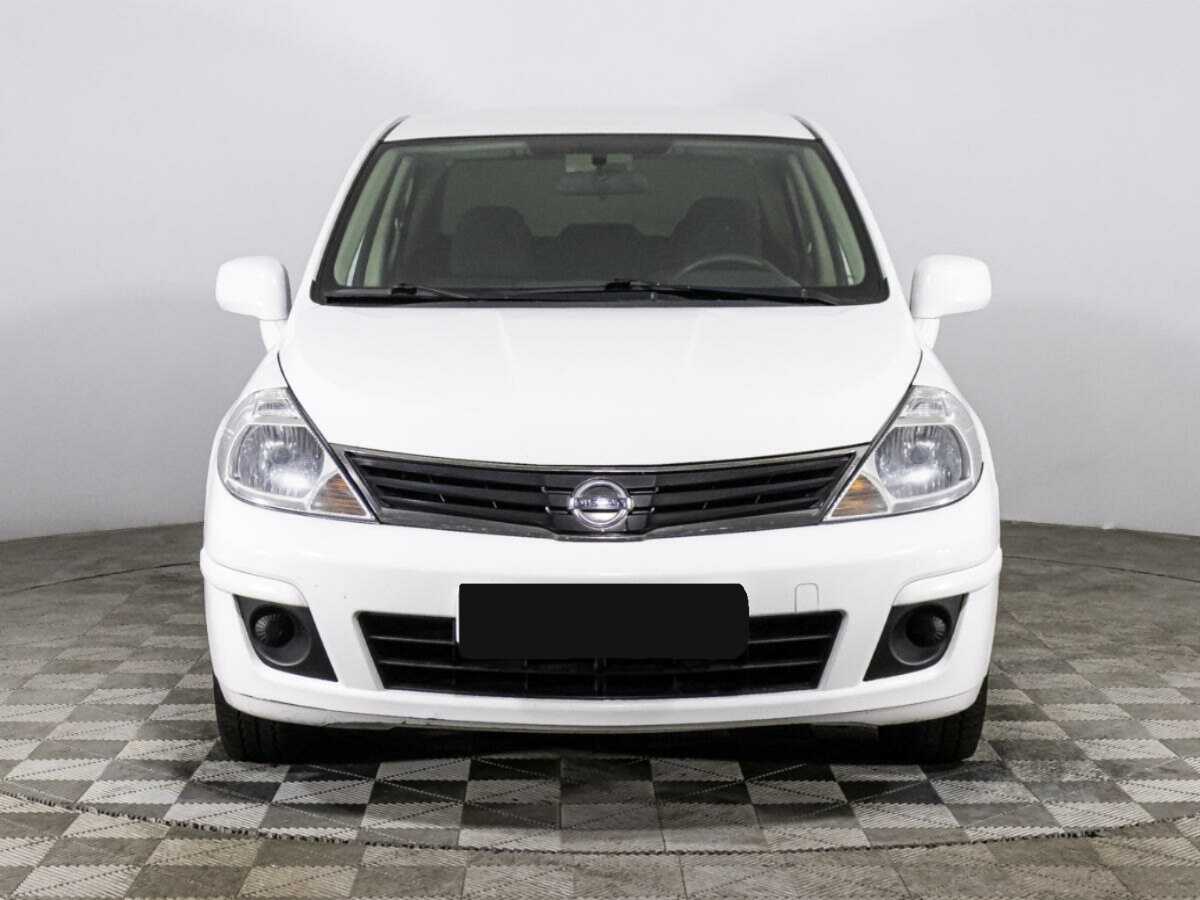 Купить Nissan Tiida, 2013, 107 912 км.. Фото: #1