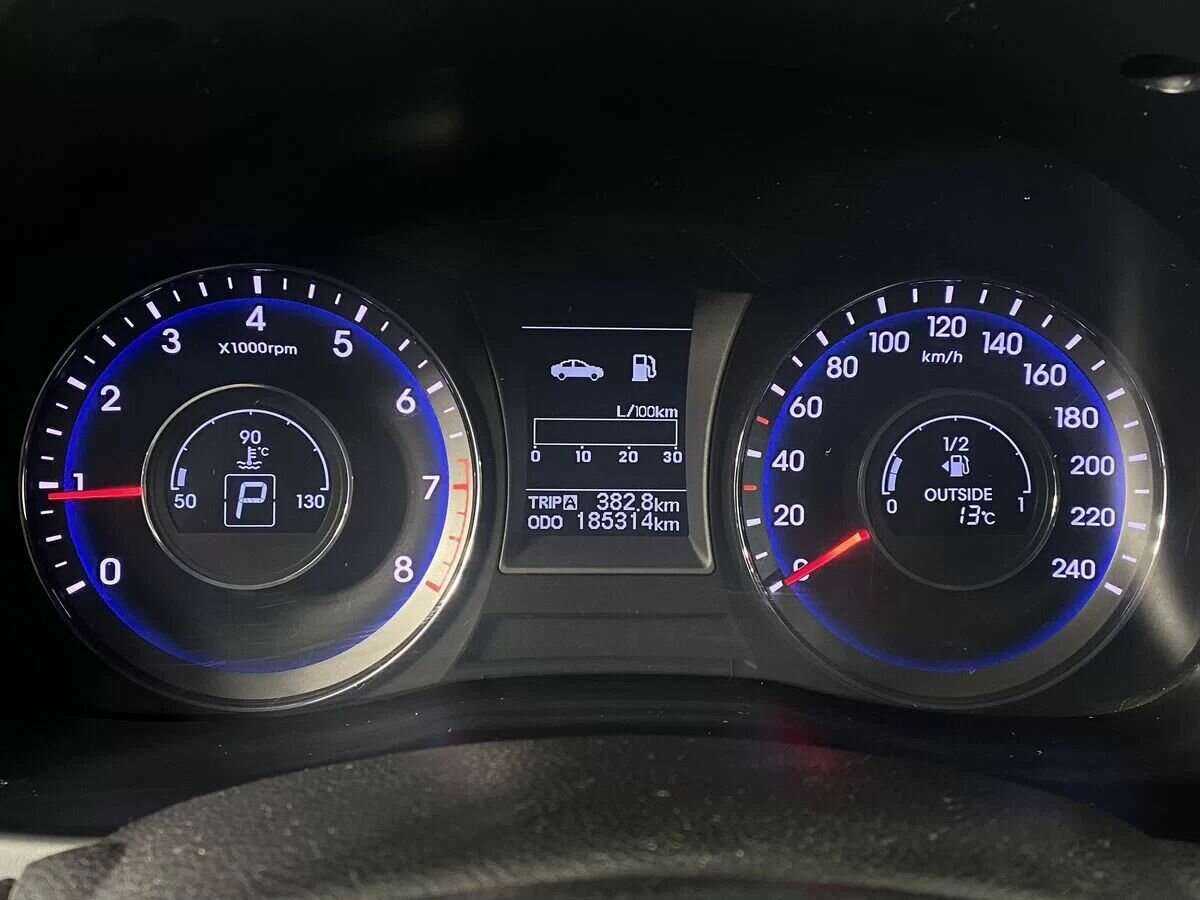 Купить Hyundai i40, 2013, 180 000 км.. Фото: #14