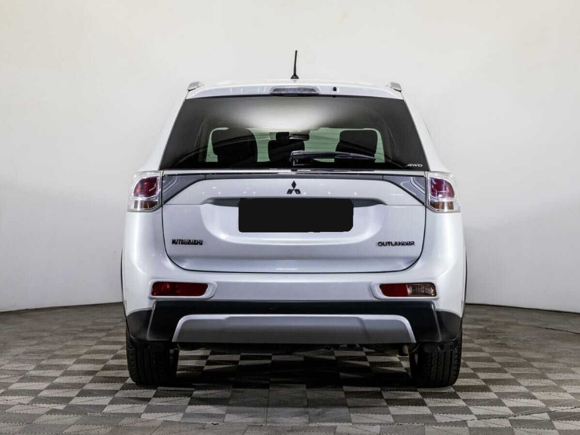 Купить Mitsubishi Outlander, 2014, 144 158 км.. Фото: #5