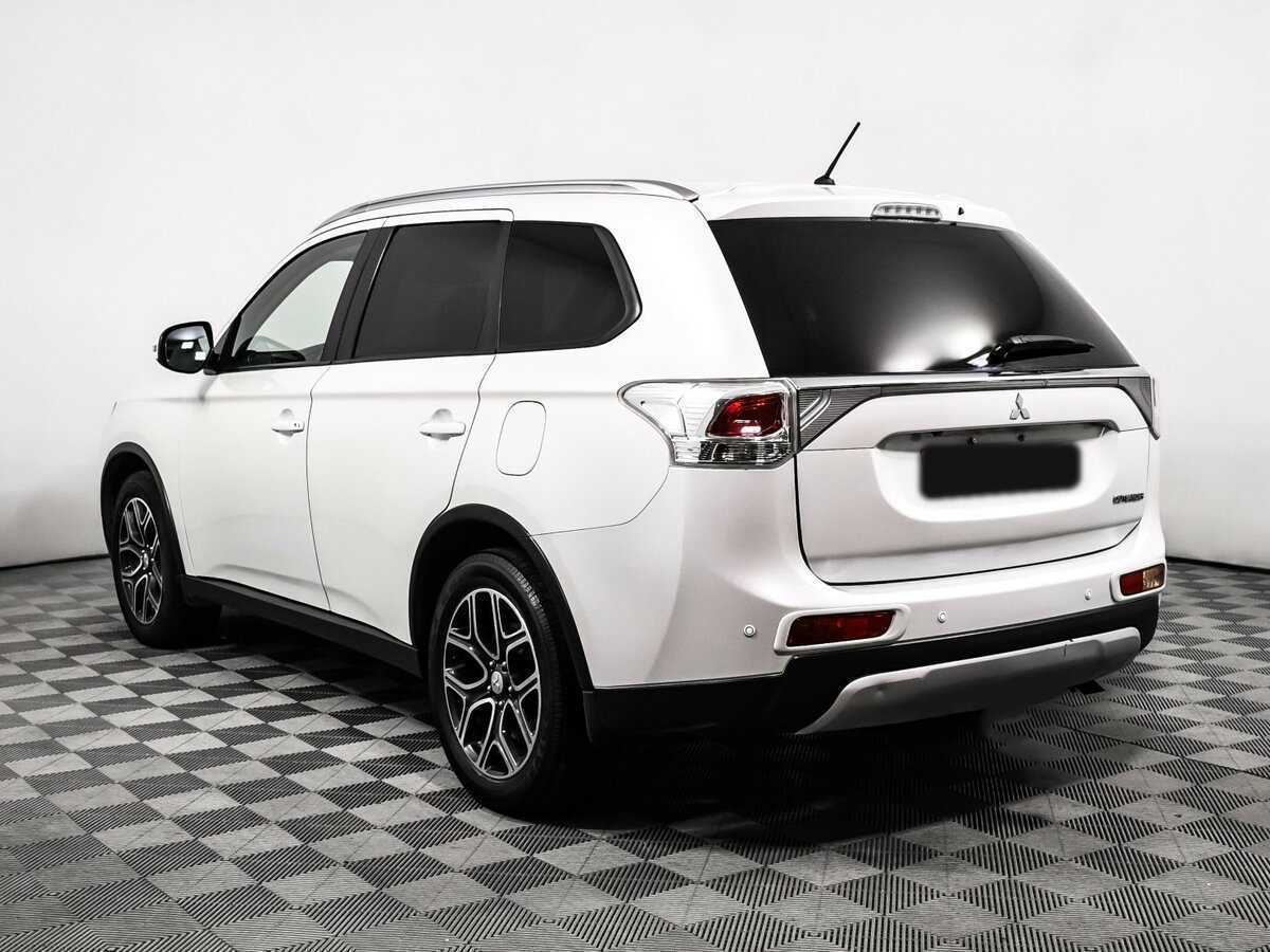 Купить Mitsubishi Outlander, 2015, 102 514 км.. Фото: #6