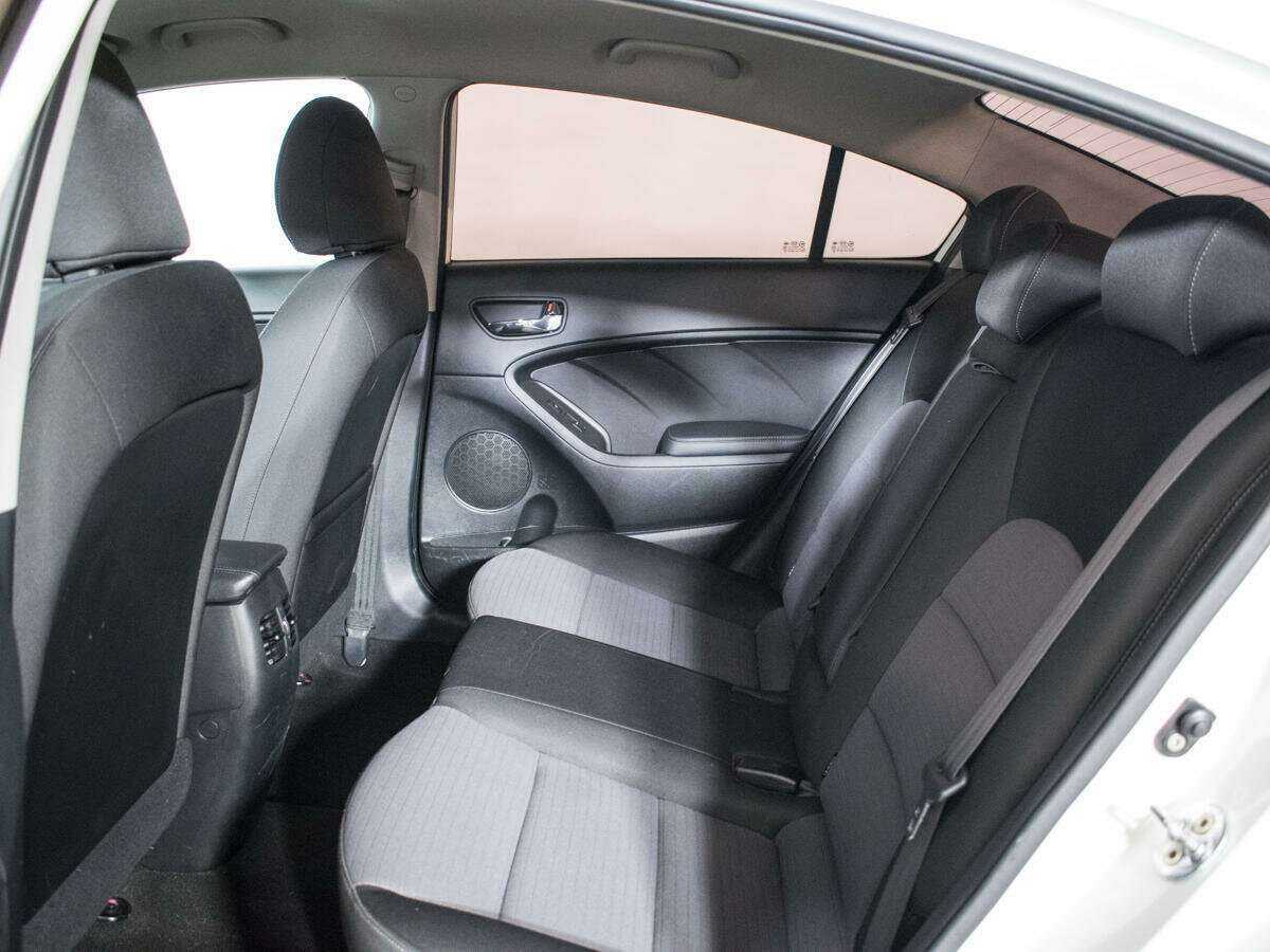 Купить Kia Cerato, 2015, 119 100 км.. Фото: #9