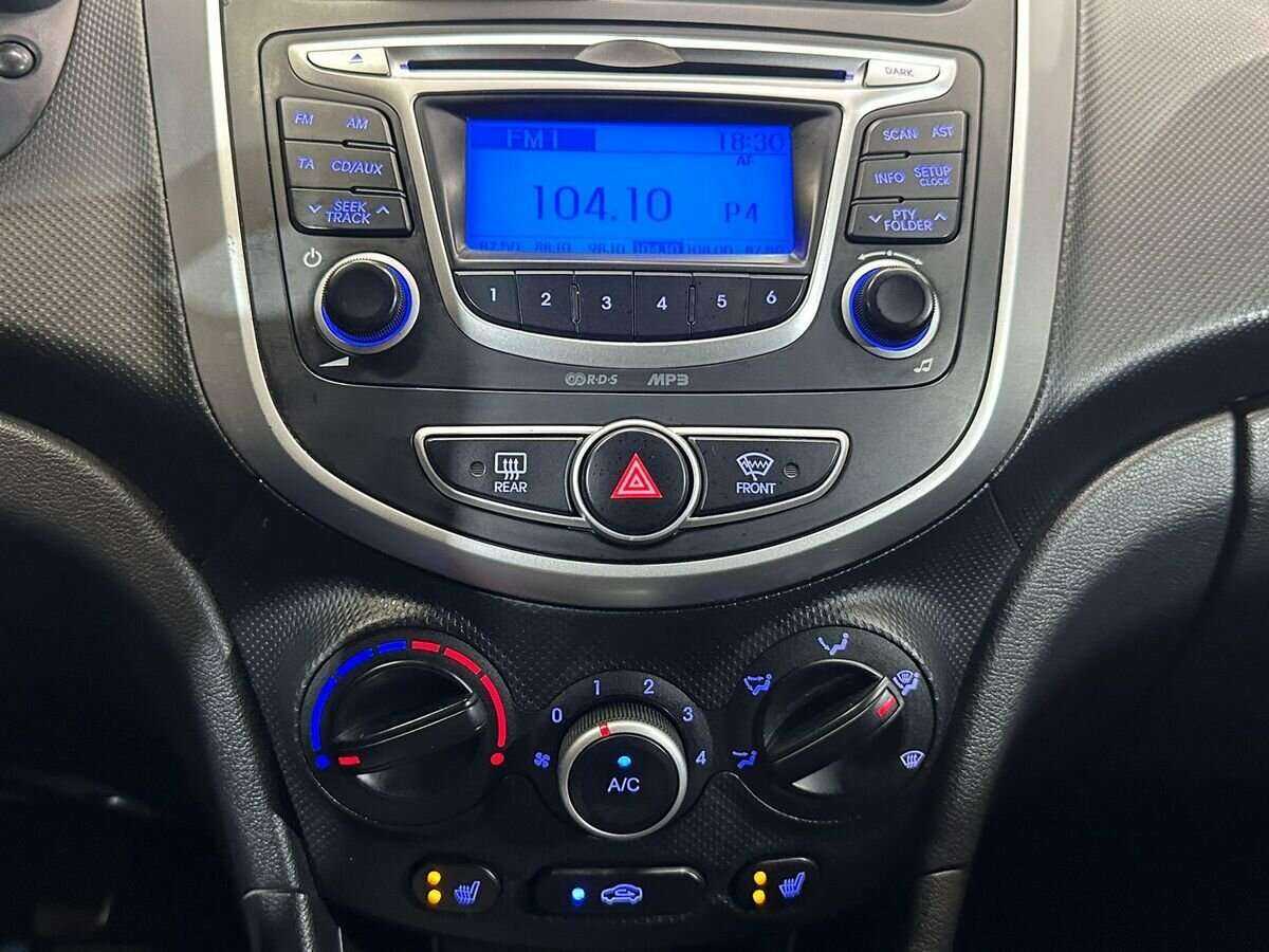 Купить Hyundai Solaris, 2013, 196 613 км.. Фото: #12