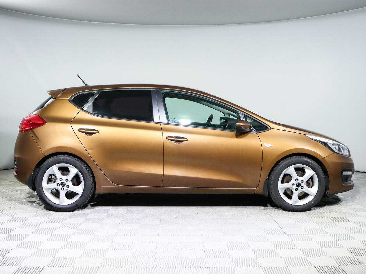 Купить Kia Ceed, 2016, 74 947 км.. Фото: #3