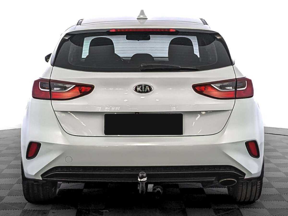 Купить Kia Ceed, 2018, 86 083 км.. Фото: #5