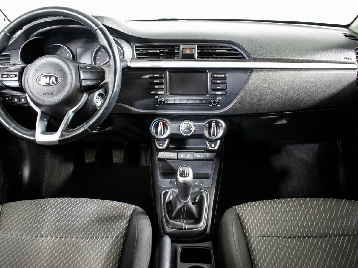 Купить Kia Rio, 2018, 137 720 км.. Фото: #8