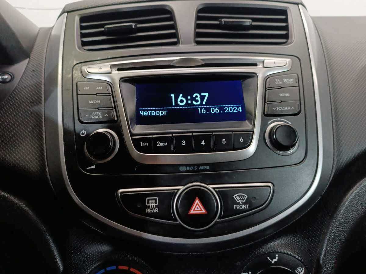 Купить Hyundai Solaris, 2016, 167 700 км.. Фото: #12