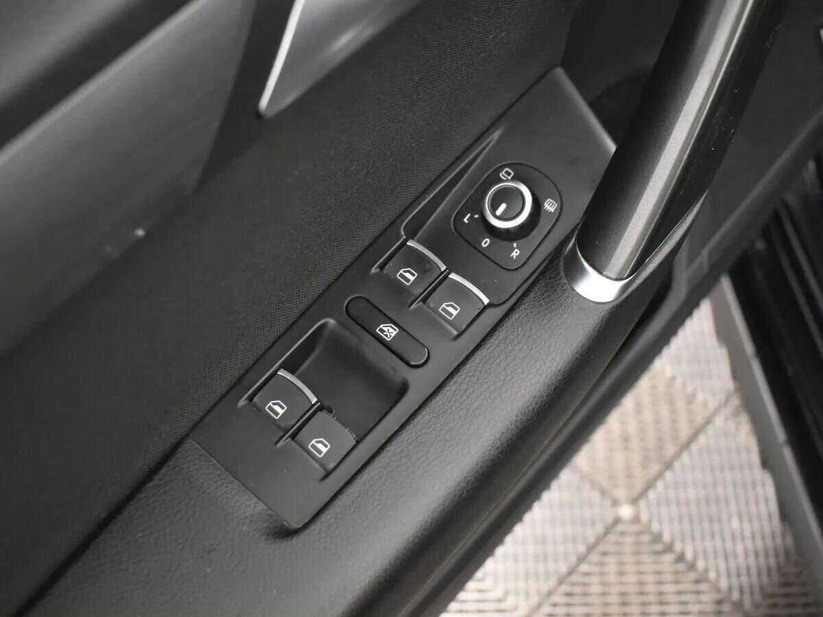 Купить Volkswagen Passat, 2014, 167 000 км.. Фото: #10