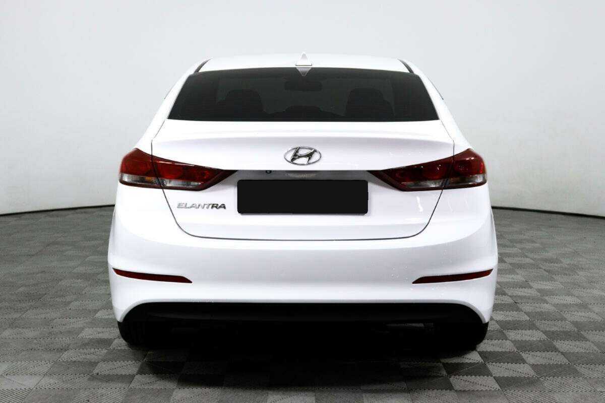 Купить Hyundai Elantra, 2018, 61 500 км.. Фото: #5