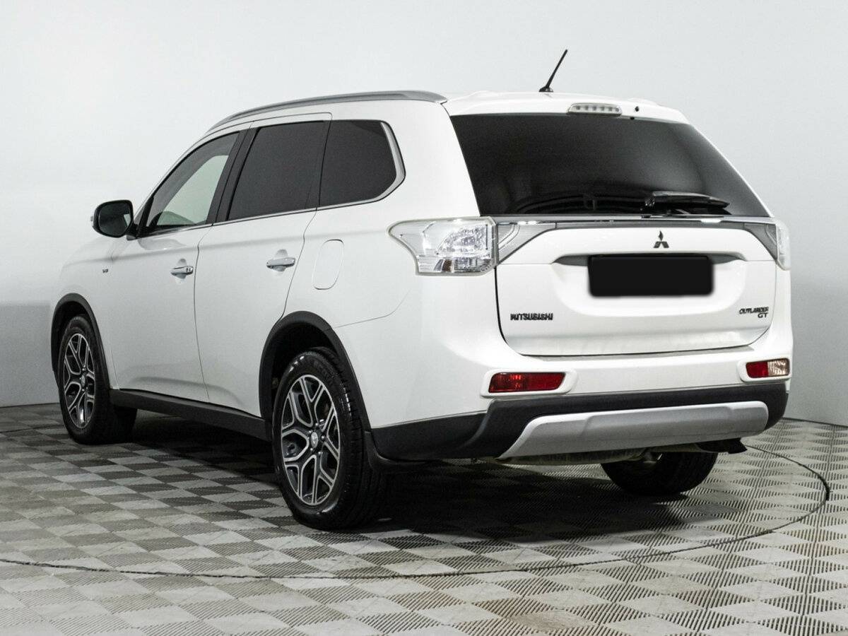 Купить Mitsubishi Outlander, 2014, 175 868 км.. Фото: #6