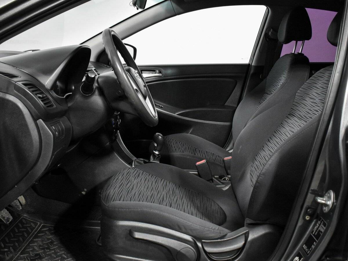 Купить Hyundai Solaris, 2014, 244 656 км.. Фото: #9