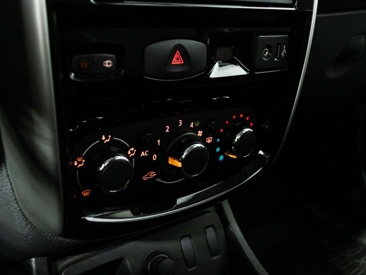 Купить Nissan Terrano, 2014, 93 903 км.. Фото: #13