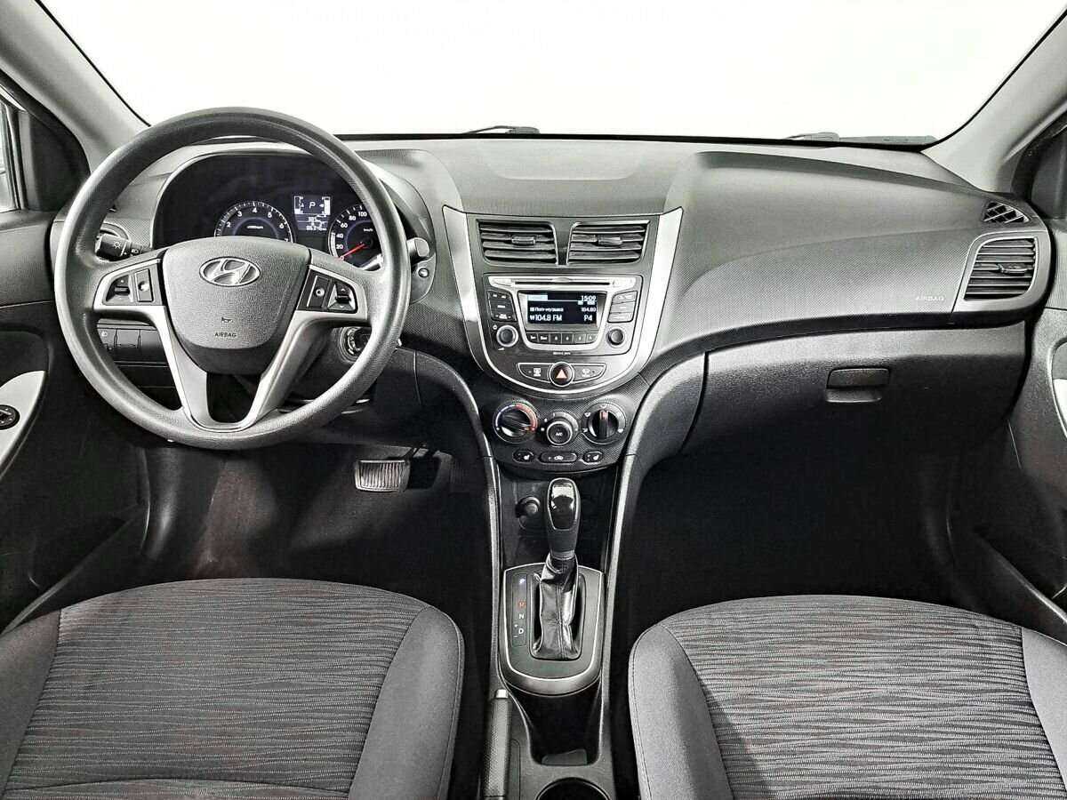 Купить Hyundai Solaris, 2015, 86 340 км.. Фото: #9