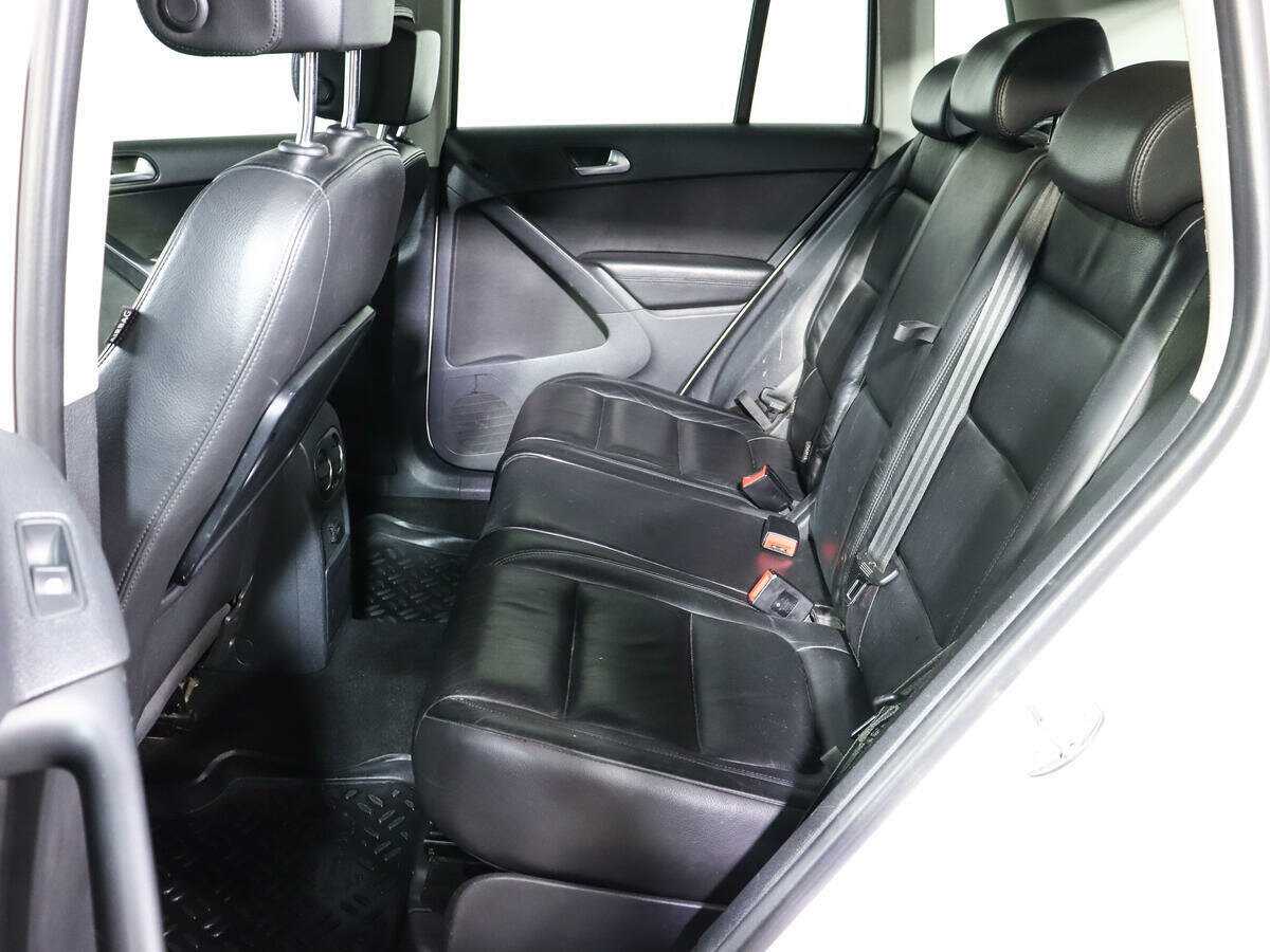 Купить Volkswagen Tiguan, 2012, 232 365 км.. Фото: #6