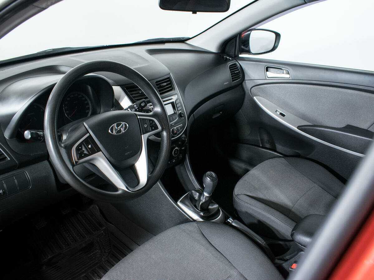 Купить Hyundai Solaris, 2012, 157 014 км.. Фото: #12