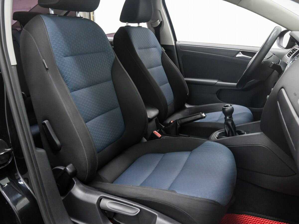 Купить Volkswagen Jetta, 2013, 312 700 км.. Фото: #7