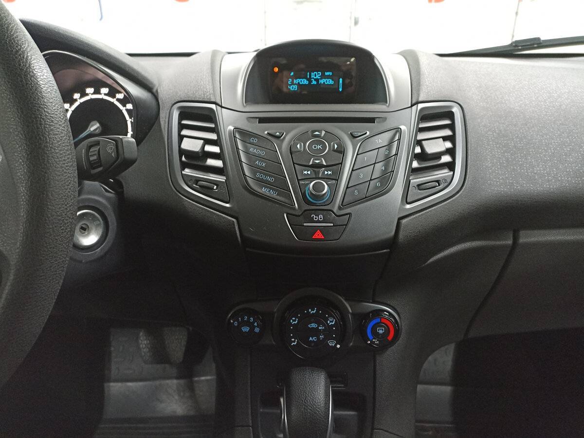 Купить Ford Fiesta, 2015, 102 589 км.. Фото: #13