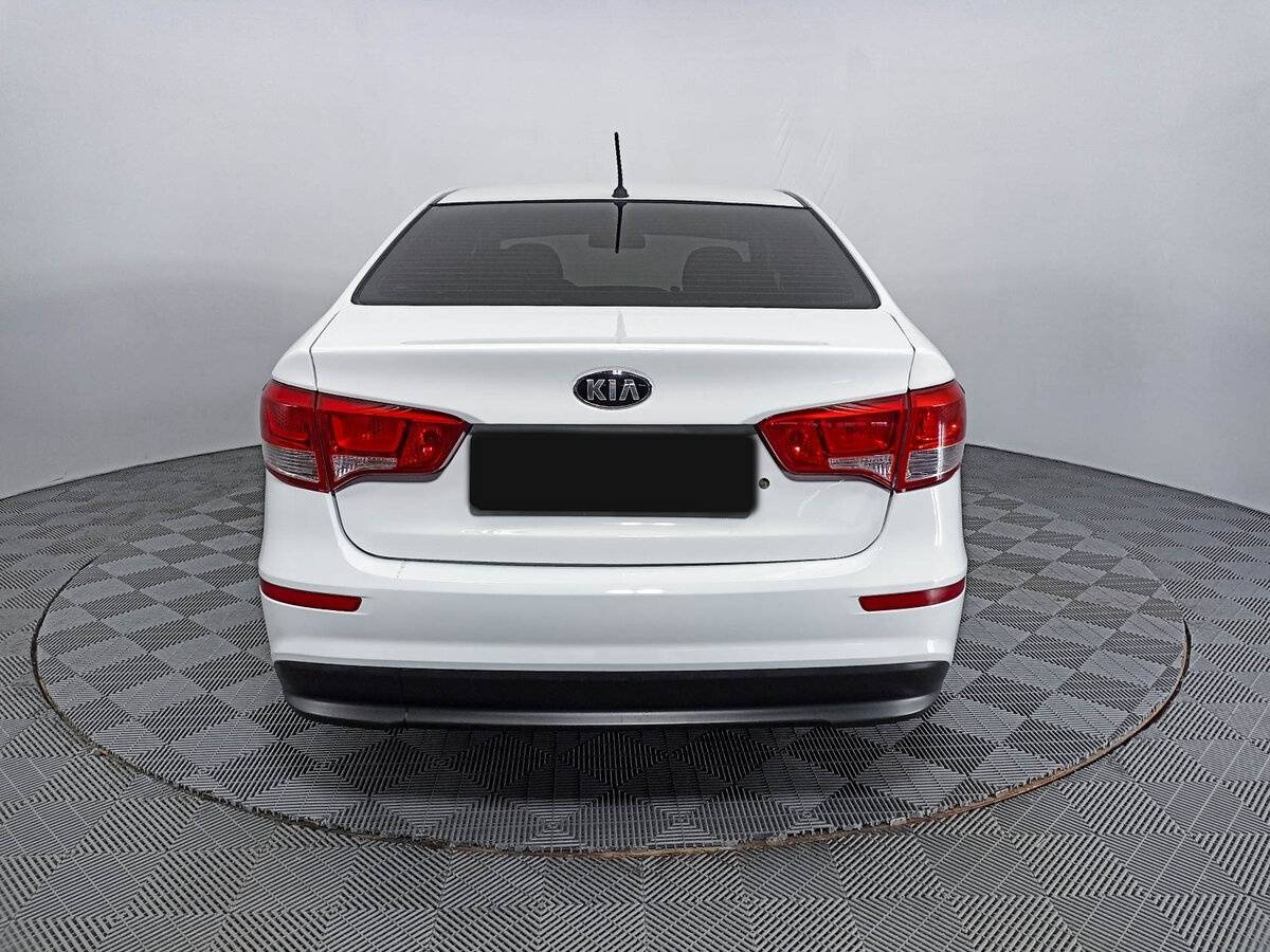 Купить Kia Rio, 2015, 216 395 км.. Фото: #5