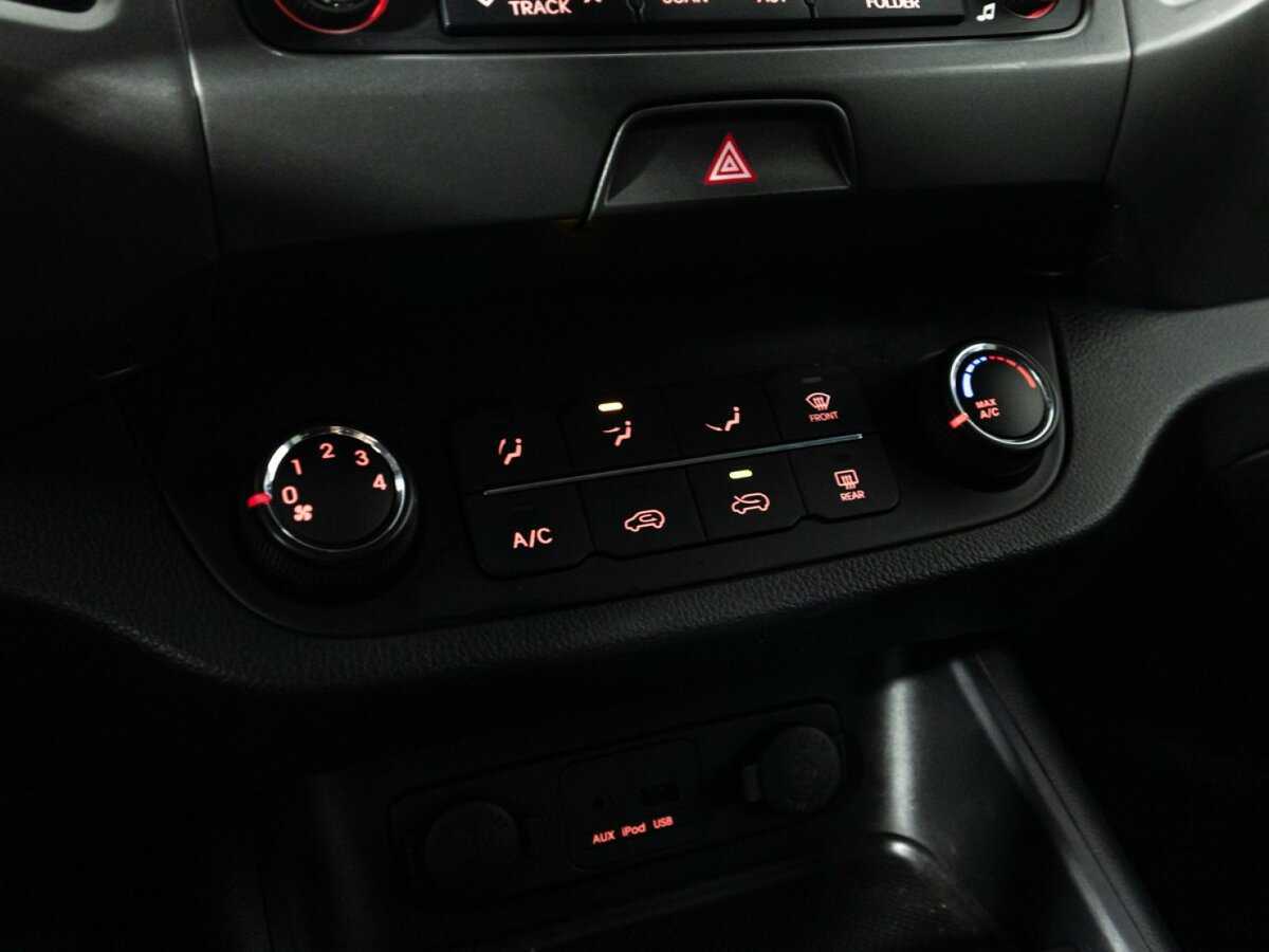 Купить Kia Sportage, 2012, 218 577 км.. Фото: #14