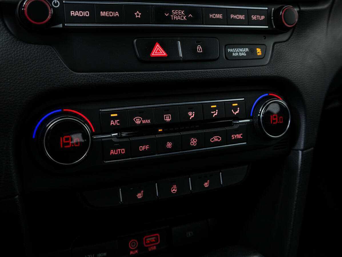 Купить Kia Ceed, 2019, 92 024 км.. Фото: #15