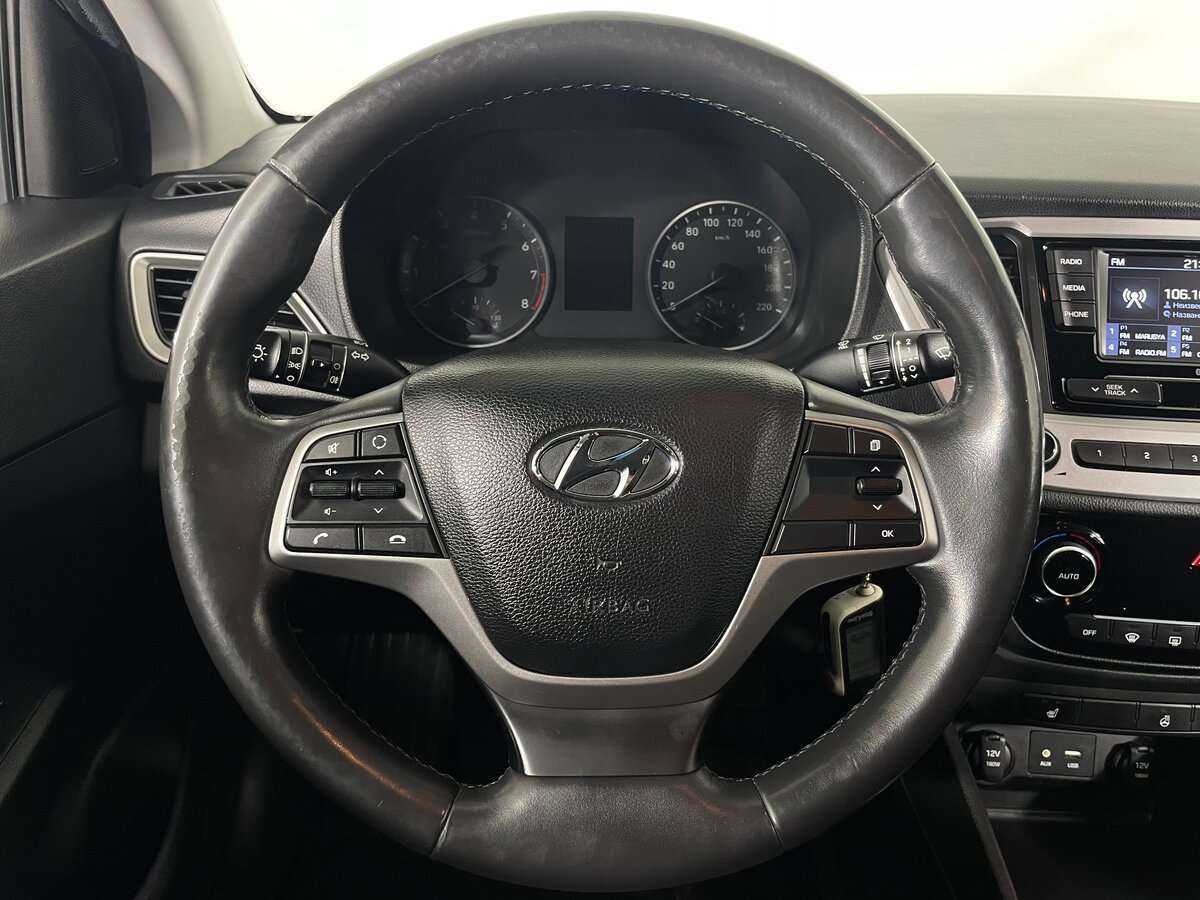 Купить Hyundai Solaris, 2018, 69 000 км.. Фото: #10