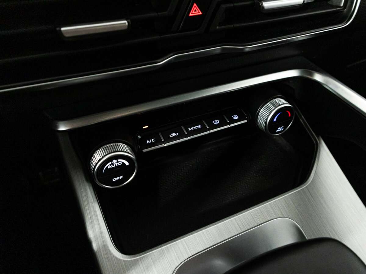 Купить Geely Coolray, 2022, 78 413 км.. Фото: #19