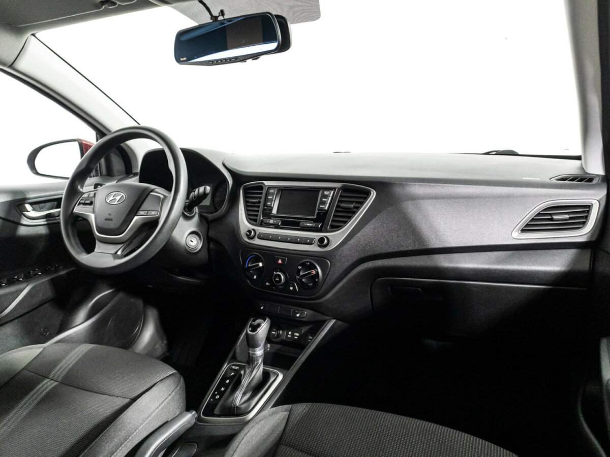Купить Hyundai Solaris, 2018, 154 973 км.. Фото: #8