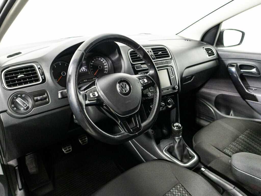 Купить Volkswagen Polo, 2015, 166 336 км.. Фото: #10