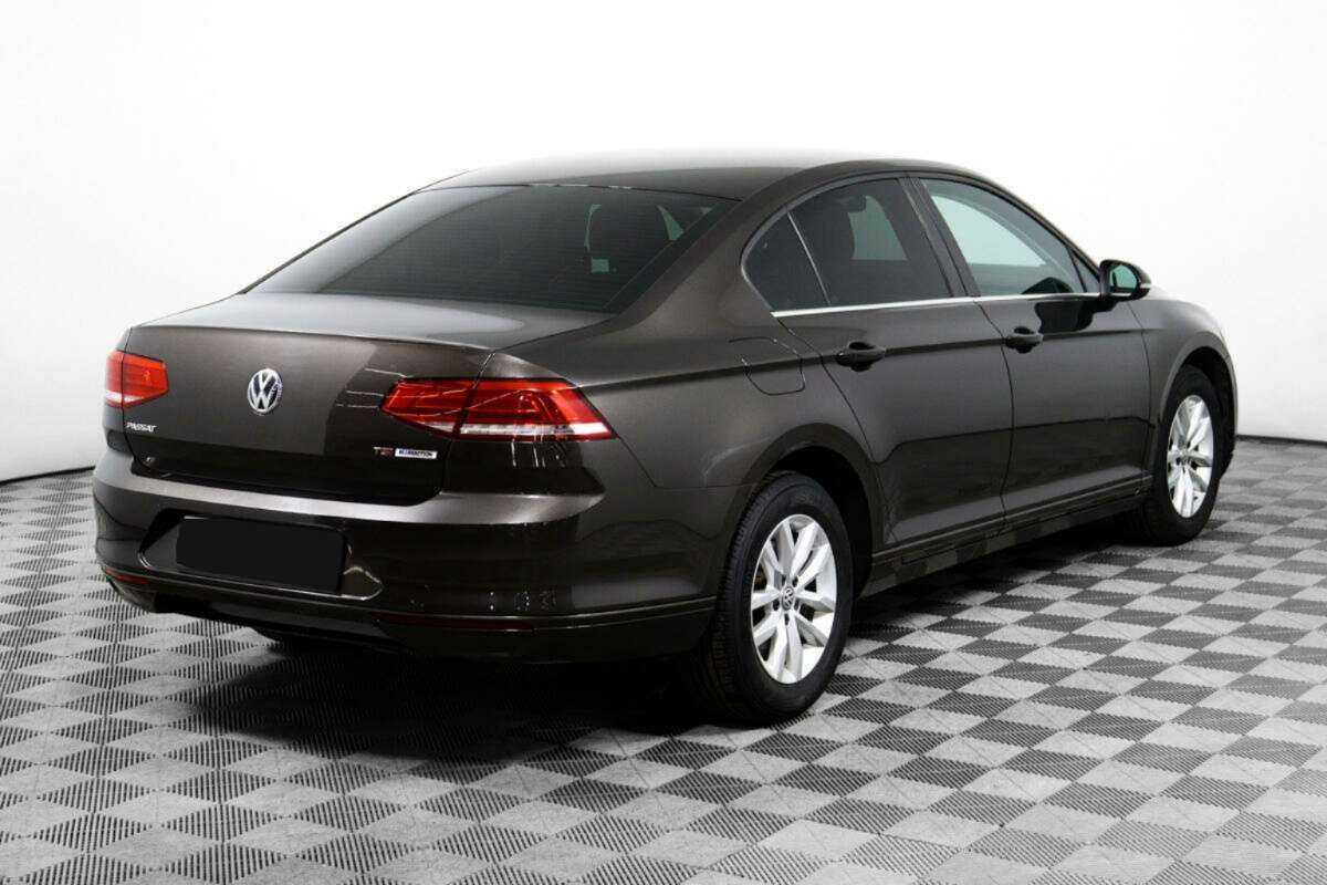 Купить Volkswagen Passat, 2016, 130 800 км.. Фото: #4