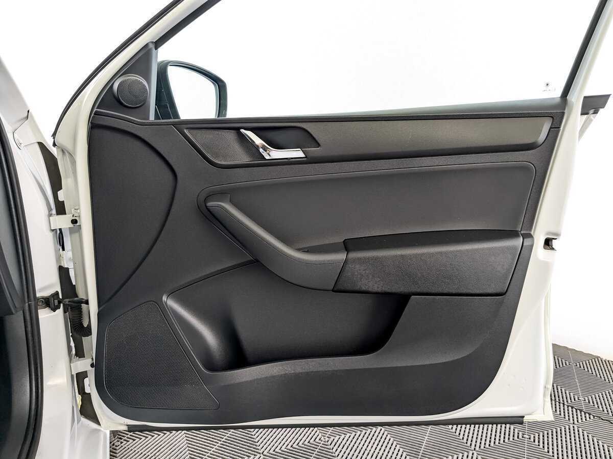 Купить Skoda Rapid, 2017, 189 398 км.. Фото: #23