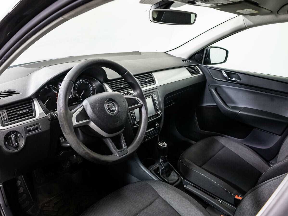 Купить Skoda Rapid, 2016, 136 176 км.. Фото: #8