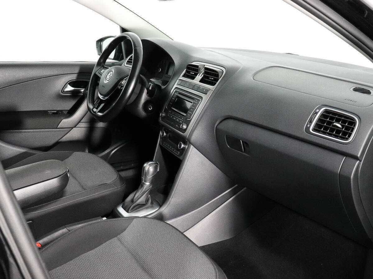 Купить Volkswagen Polo, 2017, 66 000 км.. Фото: #8