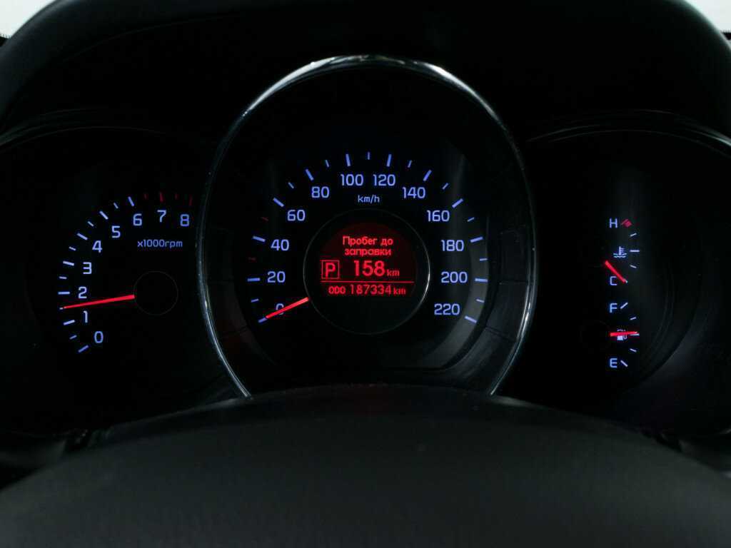 Купить Kia Rio, 2013, 188 001 км.. Фото: #9