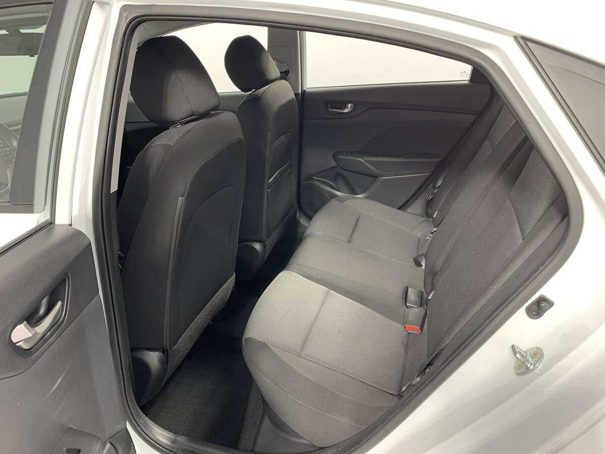 Купить Hyundai Solaris, 2019, 126 048 км.. Фото: #8