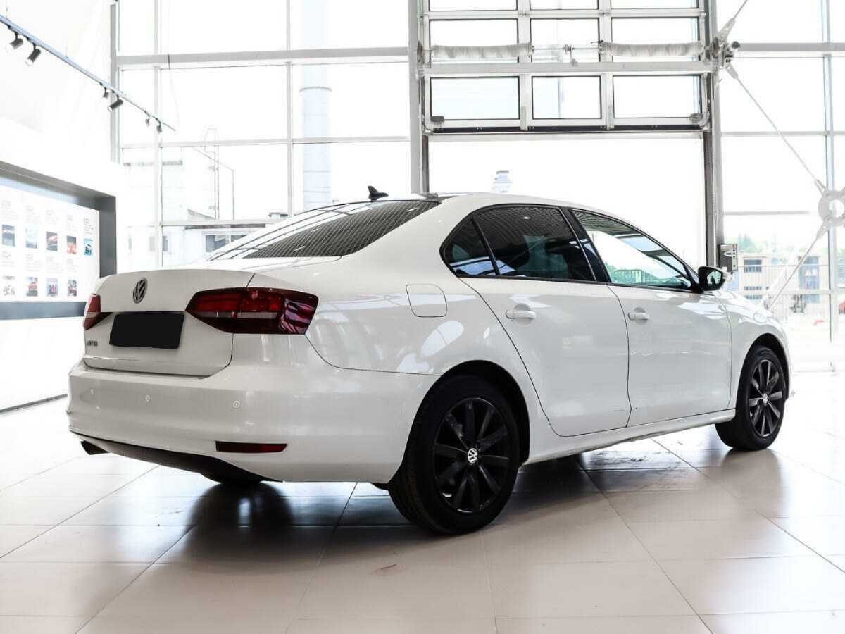 Купить Volkswagen Jetta, 2017, 87 032 км.. Фото: #4