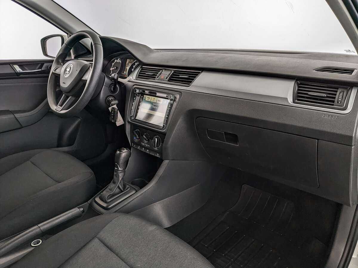 Купить Skoda Rapid, 2018, 119 557 км.. Фото: #8