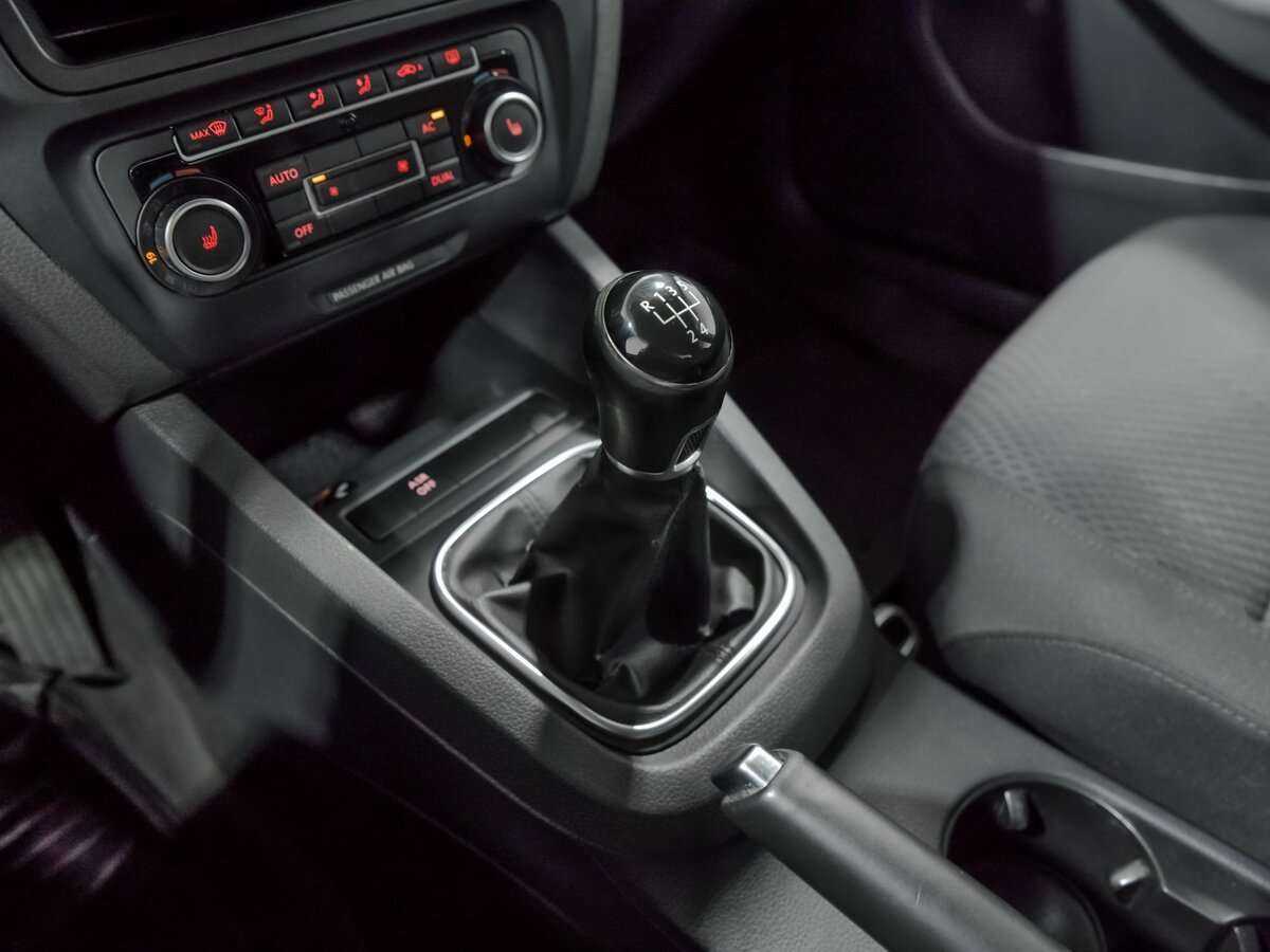 Купить Volkswagen Jetta, 2012, 312 990 км.. Фото: #9