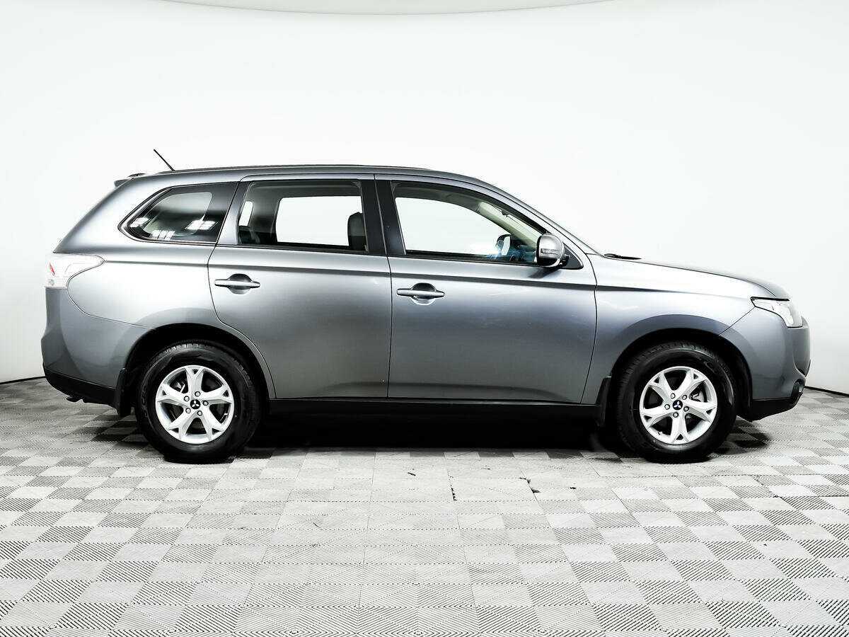 Купить Mitsubishi Outlander, 2013, 61 805 км.. Фото: #3