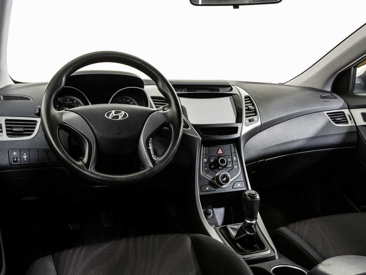 Купить Hyundai Elantra, 2015, 126 625 км.. Фото: #10