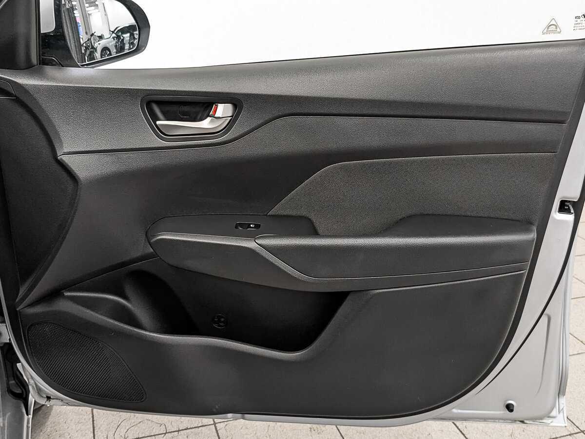 Купить Hyundai Solaris, 2018, 59 228 км.. Фото: #23