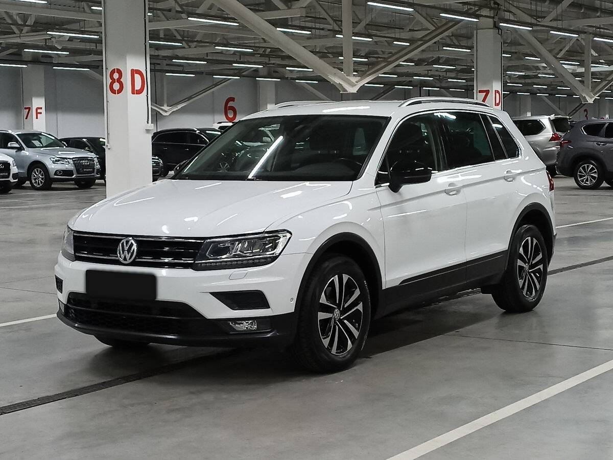 Купить Volkswagen Tiguan, 2019, 123 546 км.. Посмотреть фото
