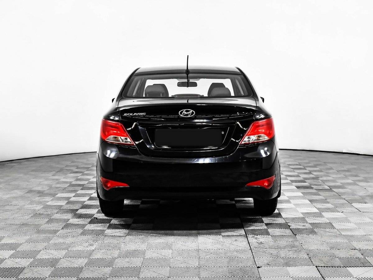 Купить Hyundai Solaris, 2016, 205 193 км.. Фото: #4