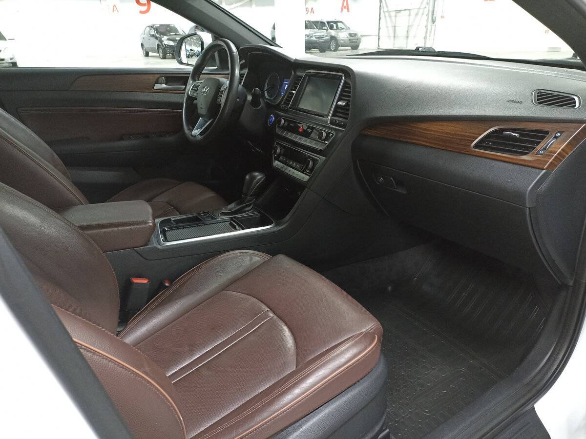 Купить Hyundai Sonata, 2017, 159 878 км.. Фото: #10
