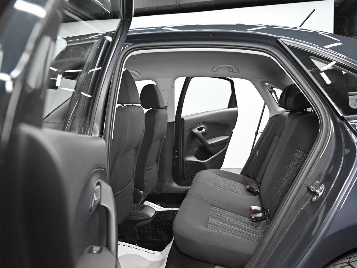 Купить Volkswagen Polo, 2017, 113 000 км.. Фото: #13