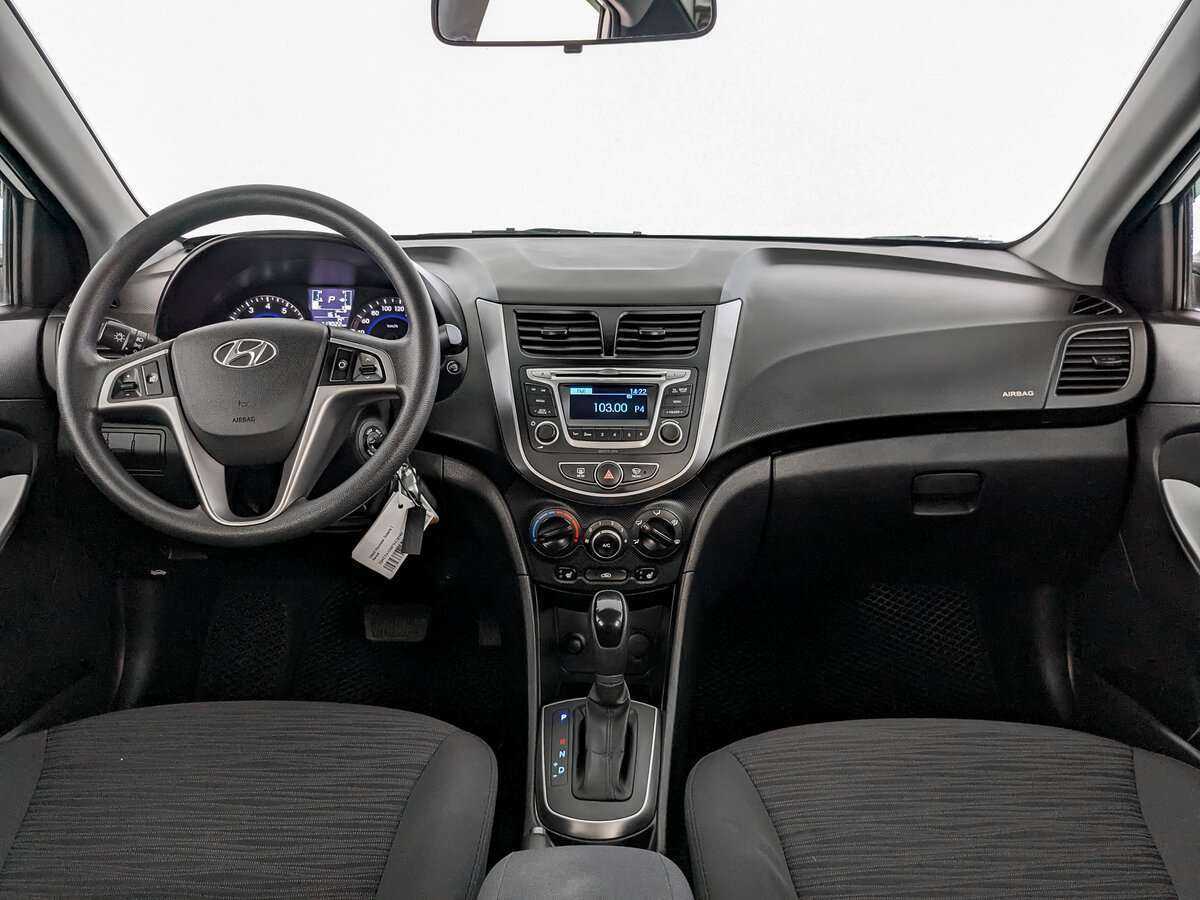 Купить Hyundai Solaris, 2015, 113 015 км.. Фото: #9