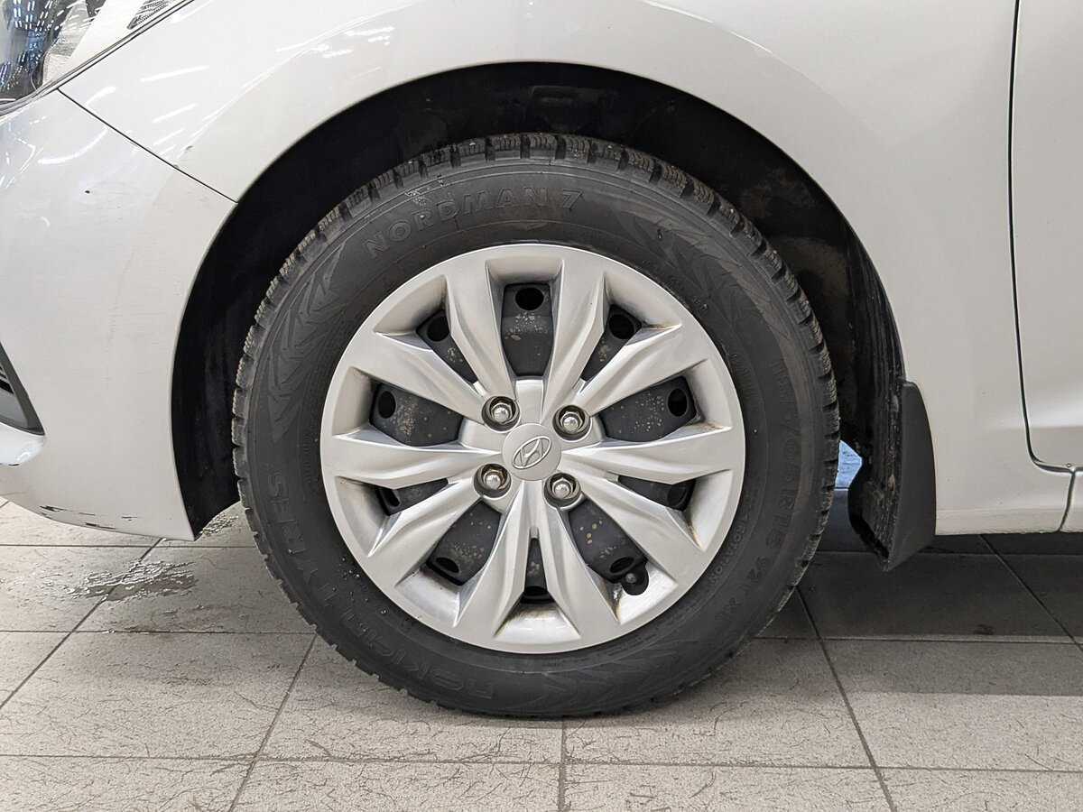 Купить Hyundai Solaris, 2018, 59 228 км.. Фото: #11