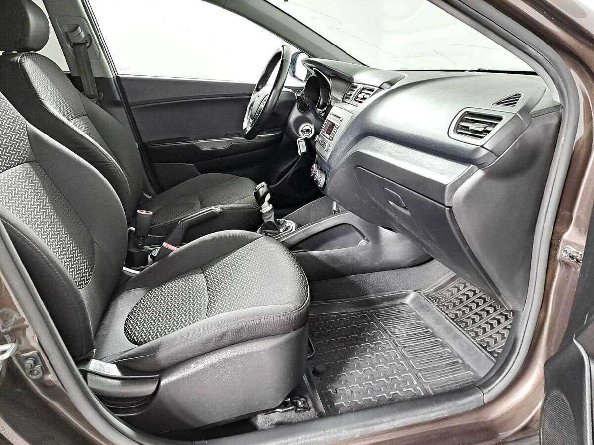 Купить Kia Rio, 2016, 52 921 км.. Фото: #6