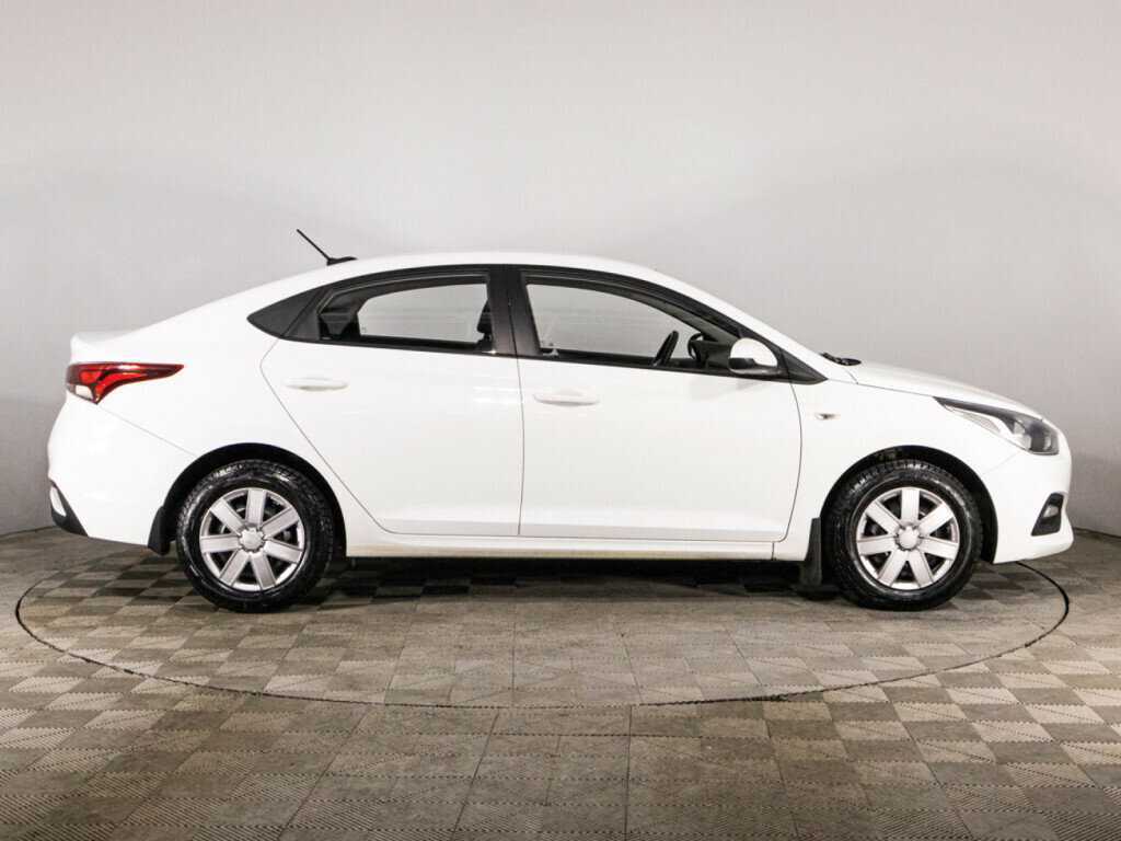 Купить Hyundai Solaris, 2017, 137 402 км.. Фото: #3