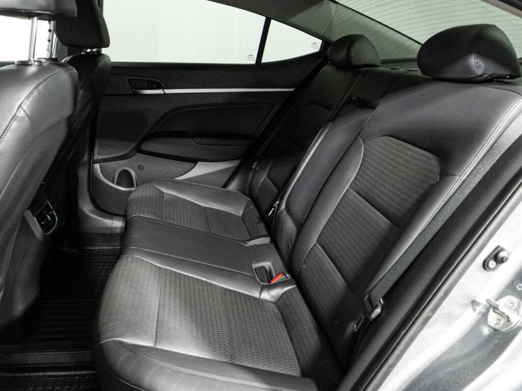 Купить Hyundai Elantra, 2019, 148 427 км.. Фото: #9